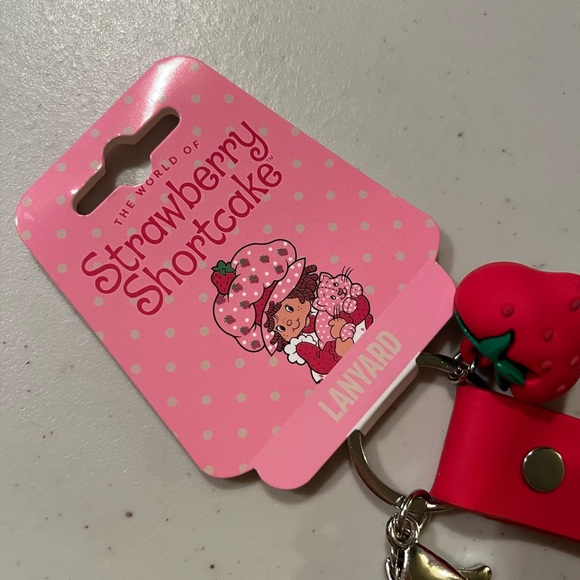 Keychain with Red Strap - Picture 4 of 6